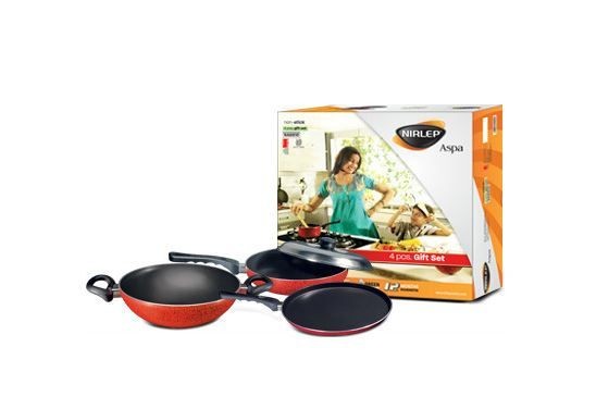 Nirlep Non-stick 3 Piece Gift Set Griddle, Kadhai & Fry Pan With Lid Sags 1